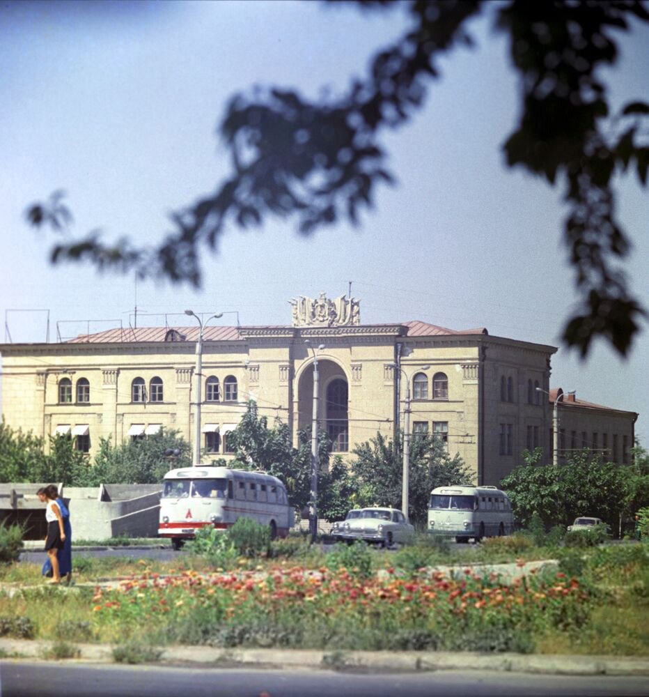 Ашхабад. Здание Госплана республики. 1974 год. Автор фото: ... | Назад в  СССР | Фотострана | Пост №2592259831