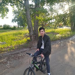 Hussi, ������, 23 ����
