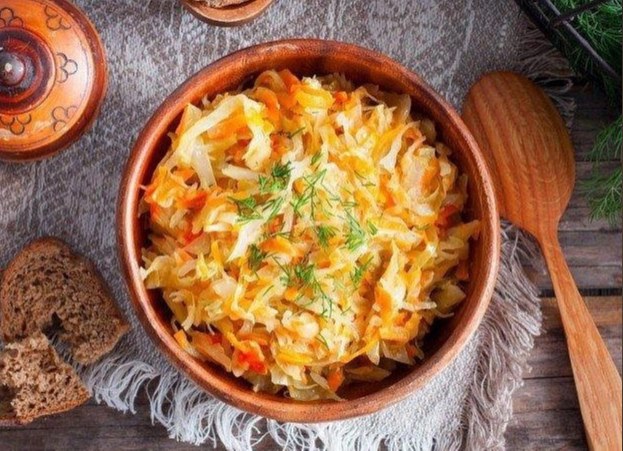 Тушеная капуста.Это беспроигрышный рецепта тушеной капусты, которая всегда получается ...