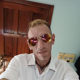 Juan Carlos, , 48 