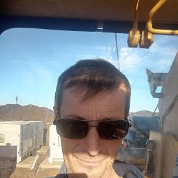 ������, ������, 52 ����