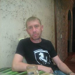 Sergey, 42, 