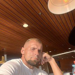 Boriss, , 36 