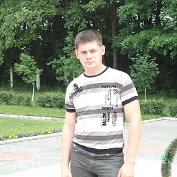 Andrey, 23, 