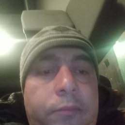 Nikolozi, , 41 