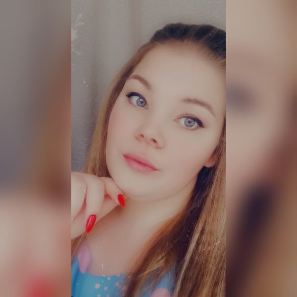 Преображение валерии. Валерия певица 1995. Валерия перфилова 2020. Преображение валерии. Валерия без макияжа 2022.