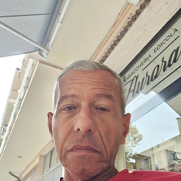 Valter, 60, 