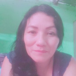 Charito, 47, 