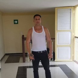 Yordi, 40, 