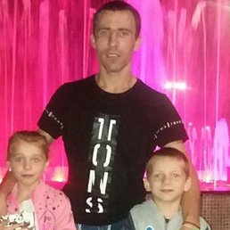 ����, ���������, 32 ����