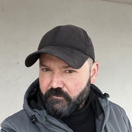 Lucian, 45, 