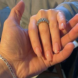 Zuhra, �������, 37 ���