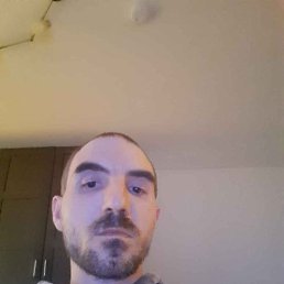 Christoph, 32, 