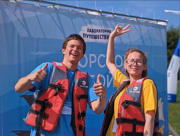 Участвуйте в Московском фестивале водного туризма «На волне».Вы узнаете, что катамаран — это не ... - 10