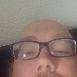 Adam, ������, 44 ����