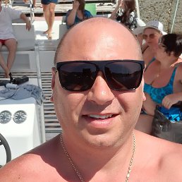 ����, ������, 44 ����