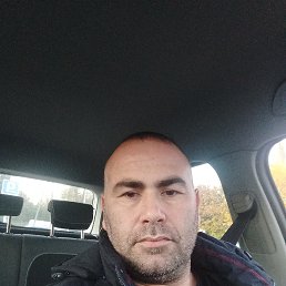 Ibrohim, 39, 