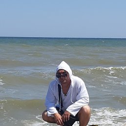 ����, ������, 42 ����