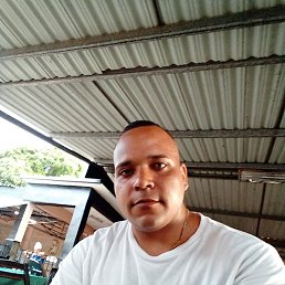 Yosvani, , 26 