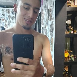 Alejandro, , 24 