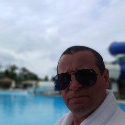 Valentin, , 57 