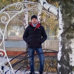 Александр, 40, Краснодон
