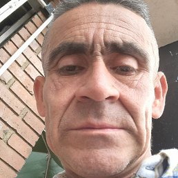 Luis, , 55 