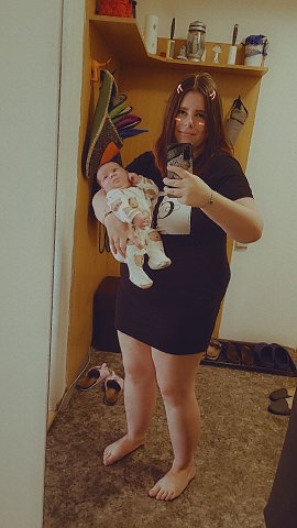 Michaela, 25 ���, ����