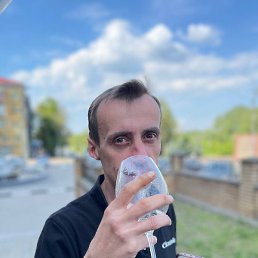 ����, ������, 44 ����