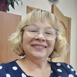 Елена, 65, Воронеж
