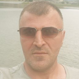 l Macho, , 37 
