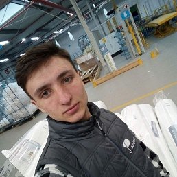 Serghei, 25, 