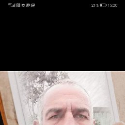 Enriko, 46, 