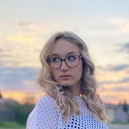 Вика, 20 лет, Ростов-на-Дону Вика, 20 лет, Ростов-на-Дону