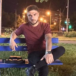 Rafayel, 23, 