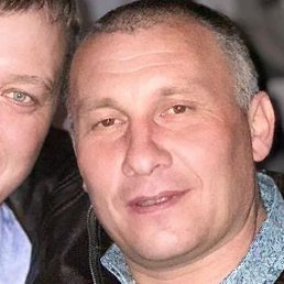 ������, ����, 42 ����