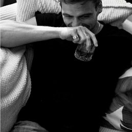 West, �����������, 43 ����