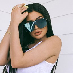 ���� Kus�ka, ����������, 33 ���� - ��������� 8 ��� 2023