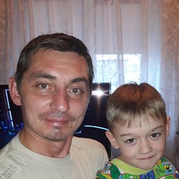 Александр, 41, Мамонтово