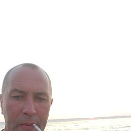 Roman, 44, 