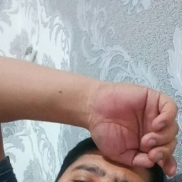 Sulton, �������, 34 ����