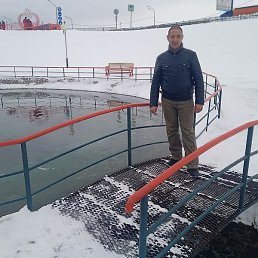 ���������, ������, 32 ����