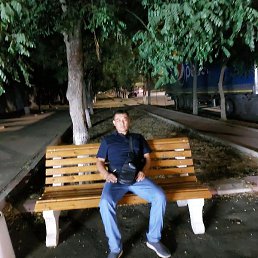 ������, �����, 44 ����