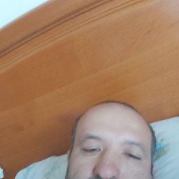 sergio, 35, 