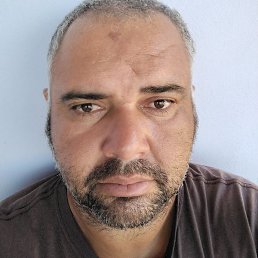 Adriano, �����������, 42 ����