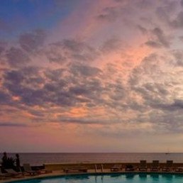 ������, ������, 64 ����