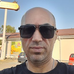 Giorgi, �������, 51 ���