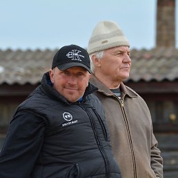 ������, ������, 32 ����