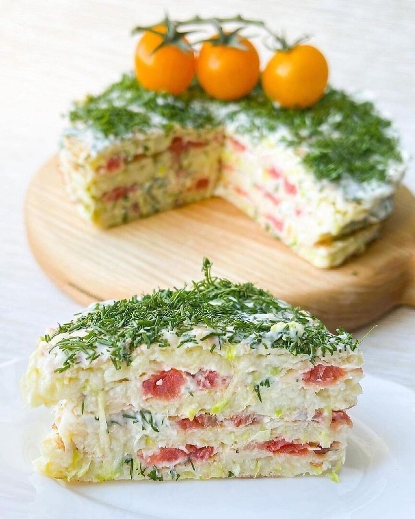 КАБАЧКОВЫЙ ТОРТ СО СЛИВОЧНЫМ СЫРОМ И ФОРЕЛЬЮ.------------------------------Ингредиенты:Начинка:200г ...