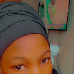 Jasmin Amo, , 25 